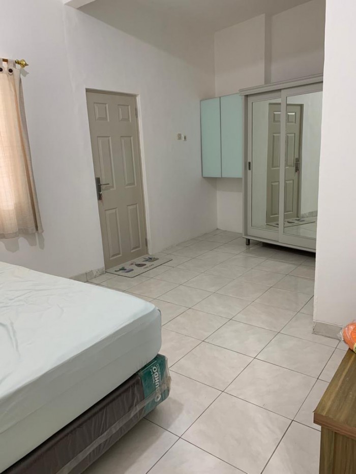 Rumah Disewakan Fully Furnished di Picadilly Lippo Cikarang